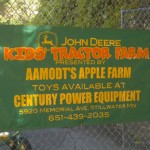John Deere Kids Tractor Farm